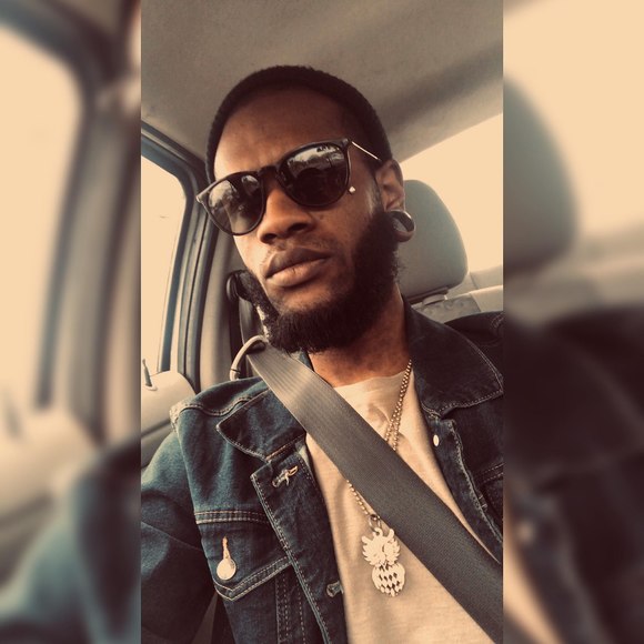 Meet your Posher, Scotti - Picture 1 of 1